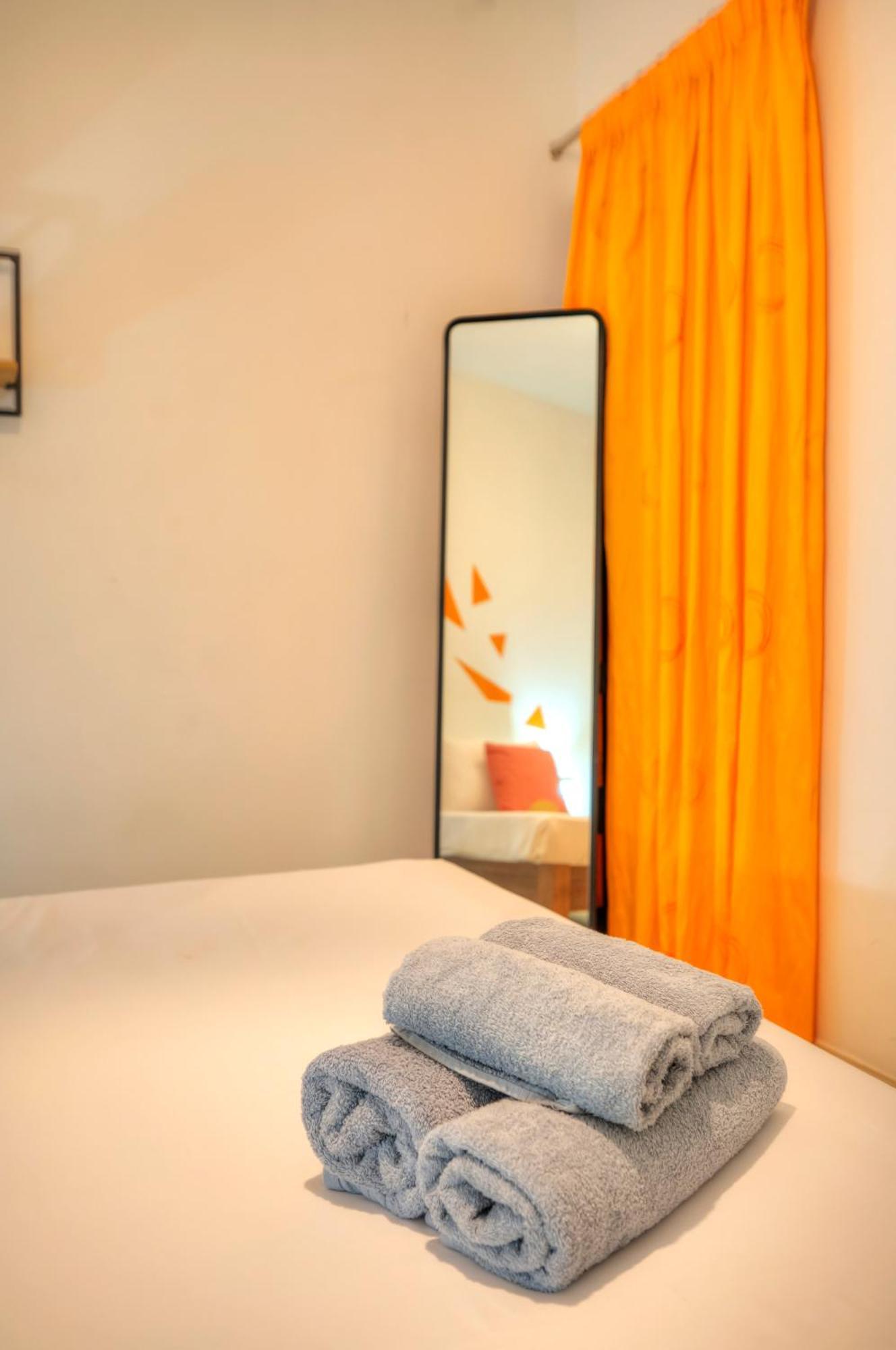 Seafront Bright & Spacious 2 Bedroom, Balcony, Kdeg1-1 *